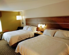 Holiday Inn Express Hotel & Suites Madison, An Ihg Hotel (Madison, USA)