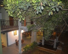 Khách sạn Royal Tusker (Embilipitiya, Sri Lanka)