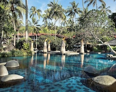 Khách sạn Hotel Sheraton Senggigi Beach Resort (Senggigi Beach, Indonesia)