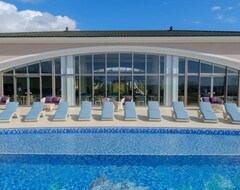 Hotel Executive Pool Villa House | Kurima Island Stay At / Miyakojima Okinawa (Miyako-jima, Japón)