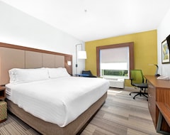 Holiday Inn Express Hotel And Suites Conroe, An Ihg Hotel (Conroe, USA)