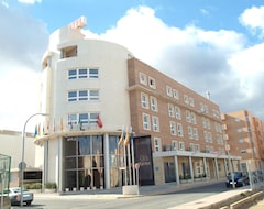 Khách sạn Hotel Bartos (Almusafes, Tây Ban Nha)