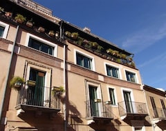 Khách sạn Hotel Victoria (Taormina, Ý)
