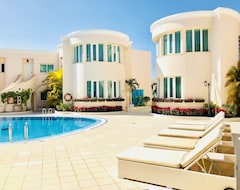 Khách sạn Flamingo Suites (Costa Adeje, Tây Ban Nha)