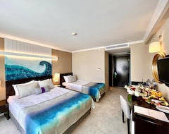 Hotel Catamaran Resort (Beldibi, Turkey)
