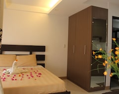 Hotel Anahaw Studio Suites (Balabag, Philippines)