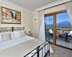 Khách sạn Villa Angela (Taormina, Ý)