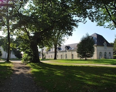 Otel Domaine De Manehouarn (Plouay, Fransa)