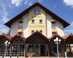 Khách sạn Hotel Schattner (Landstuhl, Đức)