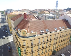 Khách sạn Three Crowns Hotel (Praha, Cộng hòa Séc)