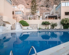 Hotel Antinea Suites & Spa (Kamari, Greece)