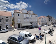 Heritage Hotel Vila Sikaa (Trogir, Hrvatska)
