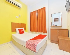 OYO 582 Hotel Walk Inn (Malaca Ciudad, Malasia)
