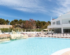 Otel FERGUS Style Cala Blanca Suites (Santa Ponsa, İspanya)
