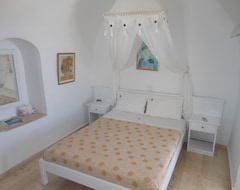Hotelli Nomikos Villas (Fira, Kreikka)