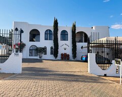 Hotel Casa Blanca (Windhoek, Namibia)