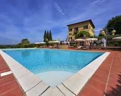 Otel Villa Curina Resort (Castelnuovo Berardenga, İtalya)