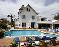 Khách sạn Hotel Capri (Sitges, Tây Ban Nha)