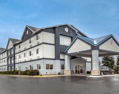 Khách sạn Comfort Inn & Suites Liverpool-Syracuse (Liverpool, Hoa Kỳ)
