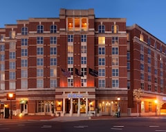 Hotel Hilton Alexandria Old Town (Alexandria, Sjedinjene Američke Države)