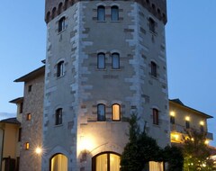 Hotel Albergo La Lanterna (Sarteano, Italy)