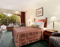 Hotel Travelodge By Wyndham Waukegan Gurnee (Waukegan, USA)