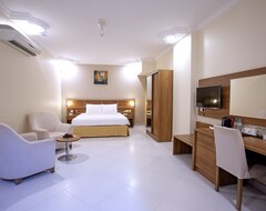 Hotel Muscat Hills (Muscat, Oman)