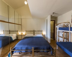 Bed & Breakfast Hotel California (Terracina, Italy)