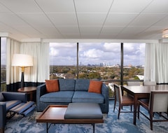 Khách sạn DoubleTree by Hilton Houston Medical Center Hotel & Suites (Houston, Hoa Kỳ)