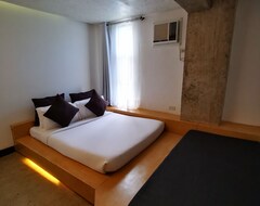 Urban Boutique Hotel (Malay, Philippines)