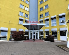 Khách sạn Ramada By Wyndham Halle-Leipzig (Kabelsketal, Đức)