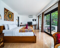 Khách sạn Hotel Crystal Bay Beach Resort (Lamai Beach, Thái Lan)