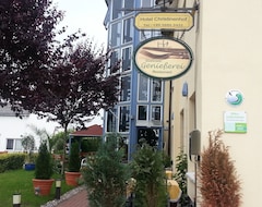 Hotel Christinenhof Garni - Bed & Breakfast (Gadebusch, Tyskland)