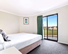 Hotel Quality Resort Sorrento Beach (Perth, Australija)