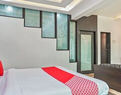 Khách sạn OYO 24932 Hotel Royal Stay (Ratnagiri, Ấn Độ)