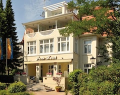 Khách sạn Park-Hotel (Timmendorfer Strand, Đức)