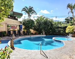 Khách sạn Adventure Inn (San José, Costa Rica)