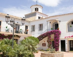 Khách sạn Globales Pueblo Andaluz (San Pedro de Alcántara, Tây Ban Nha)