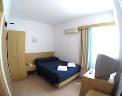 Europa Hotel Rooms and Studios (Rhodes Town, Greece)