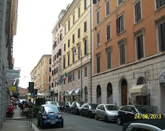 Hotel Alexis (Rome, Italy)