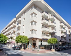 Khách sạn Aparthotel Duquesa Playa (Santa Eulalia, Tây Ban Nha)