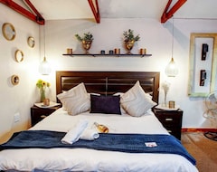 Hotel Strand Guesthouse (Cape Town, South Africa)
