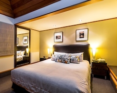 Khách sạn Distinction Te Anau Hotel & Villas (Te Anau, New Zealand)