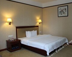 Hotel Huizhou Jindong Business (Huizhou, China)