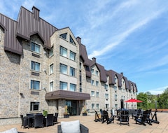 Khách sạn DoubleTree by Hilton Quebec Resort (Québec-City, Canada)