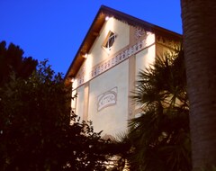 Suite Hotel Nettuno (Sestri Levante, Italien)