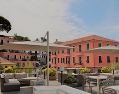 Hotel Doria (Lavagna, İtalya)
