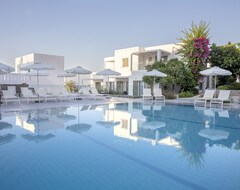 Khách sạn Maritimo Beach Hotel (Sissi, Hy Lạp)