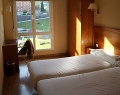 Hotel El Retiro De Cardea (Oviedo, Spain)
