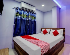 Oyo Flagship Hotel Galaxy Rooms (Surat, Indija)